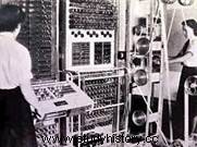 La primera computadora (ENIAC, 1946) 