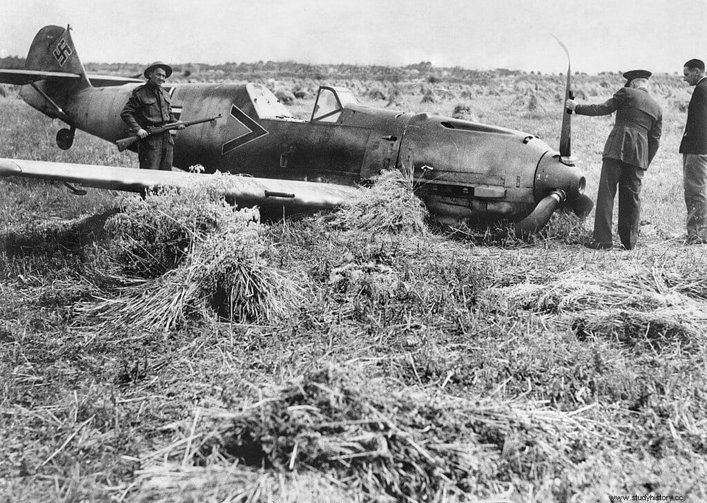 Los mitos de  los pocos  y  nosotros solos . O por qué la Alemania nazi no pudo ganar la Batalla de Gran Bretaña 