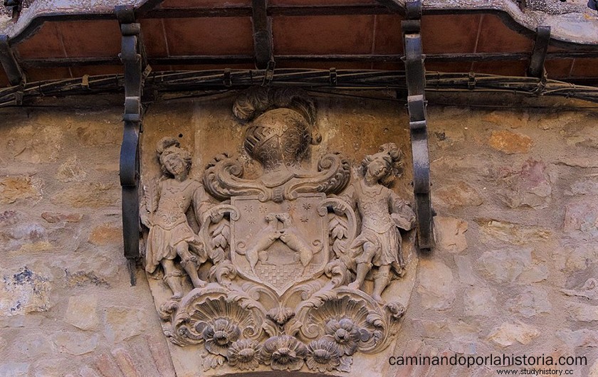 Cantavieja en imágenes, ciudad refugio de templarios y carlistas. 