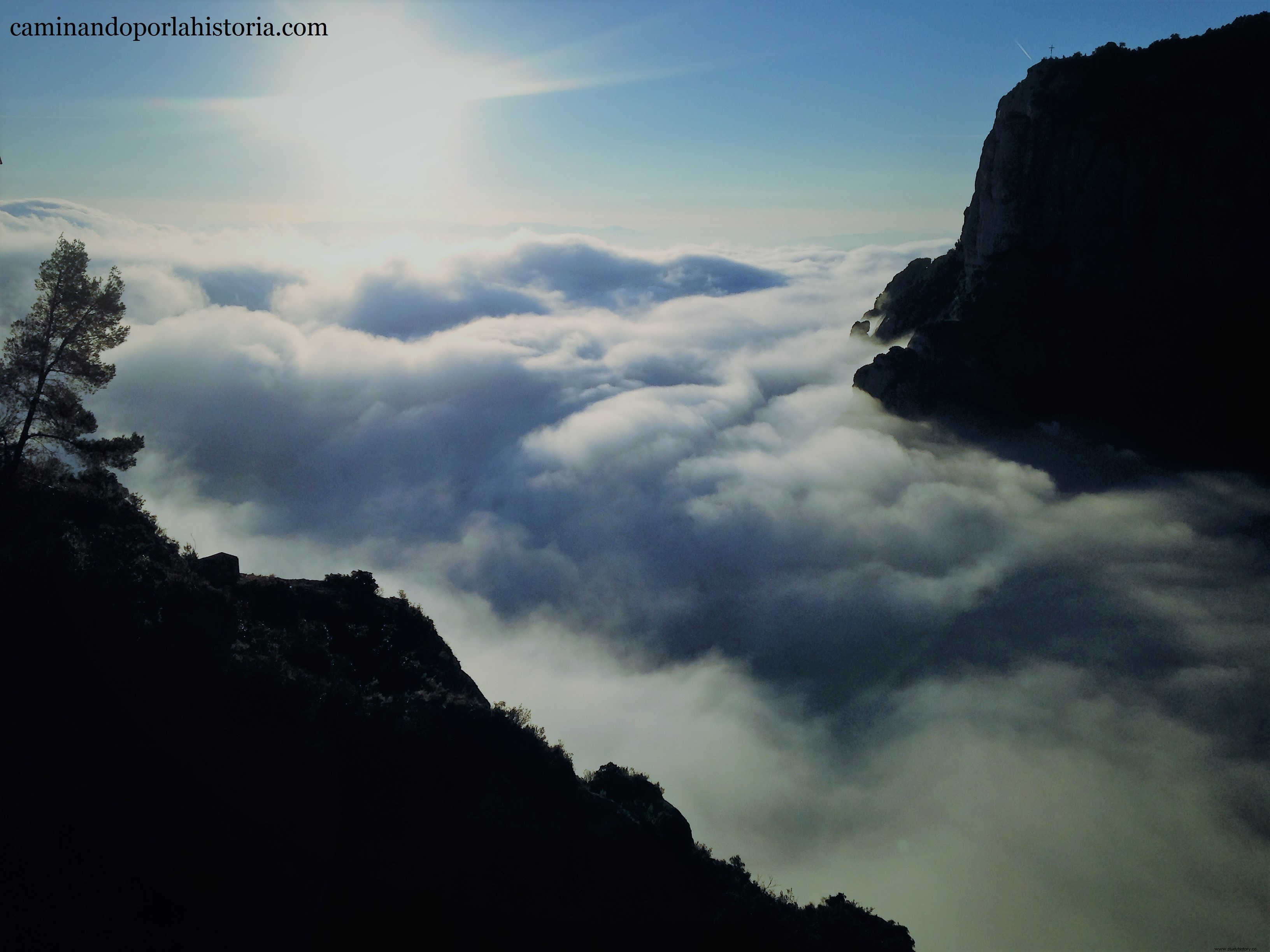 Ruta de las ermitas de Tebaida en la montaña de Montserrat 