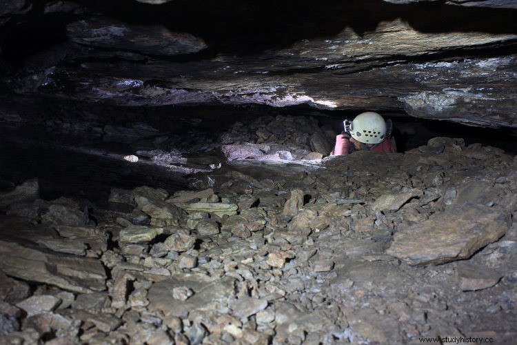 La red de galerías mineras más antiguas de Grecia, bajo la Acrópolis de Toricos 