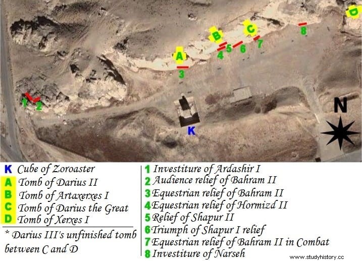 Naqsh-e Rostam에 있는 Achaemenid 왕들의 기념비적인 무덤:Darius, Xerxes, Artaxerxes... 