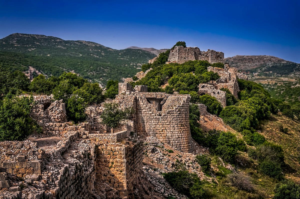 제6차 십자군을 막기 위해 건설한 이슬람 성 니므롯 요새(Nimrod Fortress) 