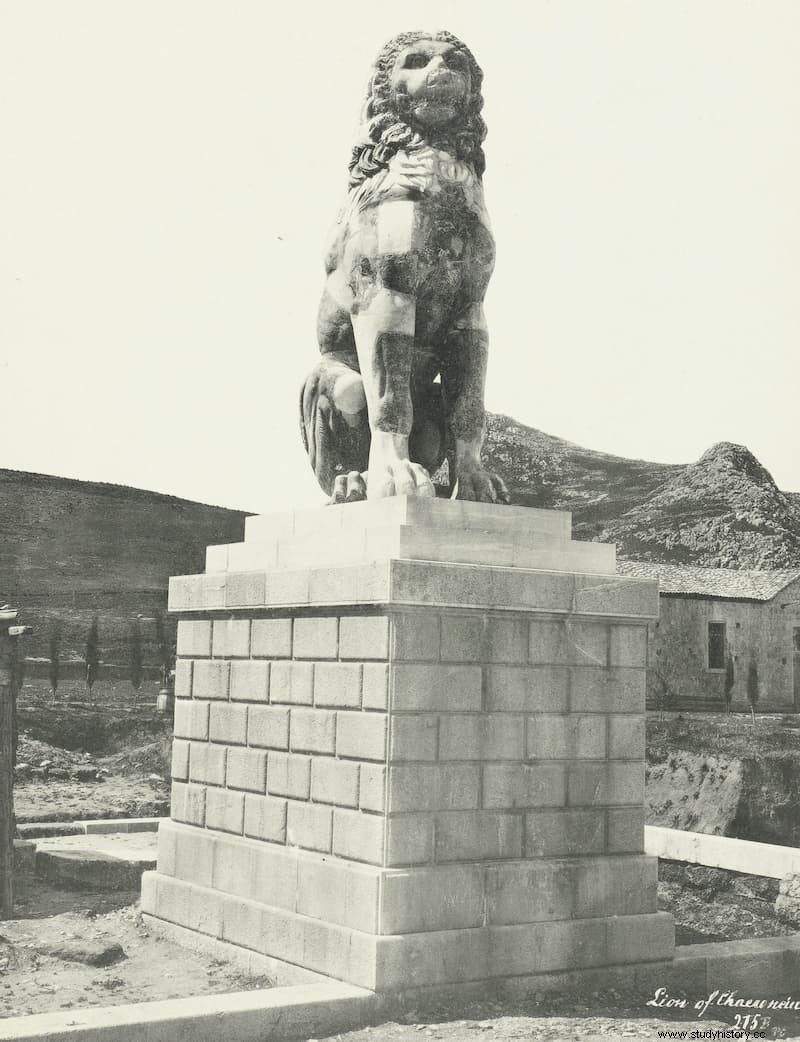 Cómo los viajeros ingleses encontraron el León de Queronea en 1818, erigido en el 318 a.C. como monumento a los caídos del Sagrado Batallón de Tebas 