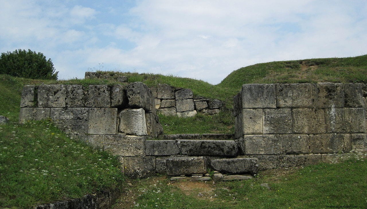 Las fortalezas de las montañas de Orastia, el sistema dacio de protección contra la conquista romana 