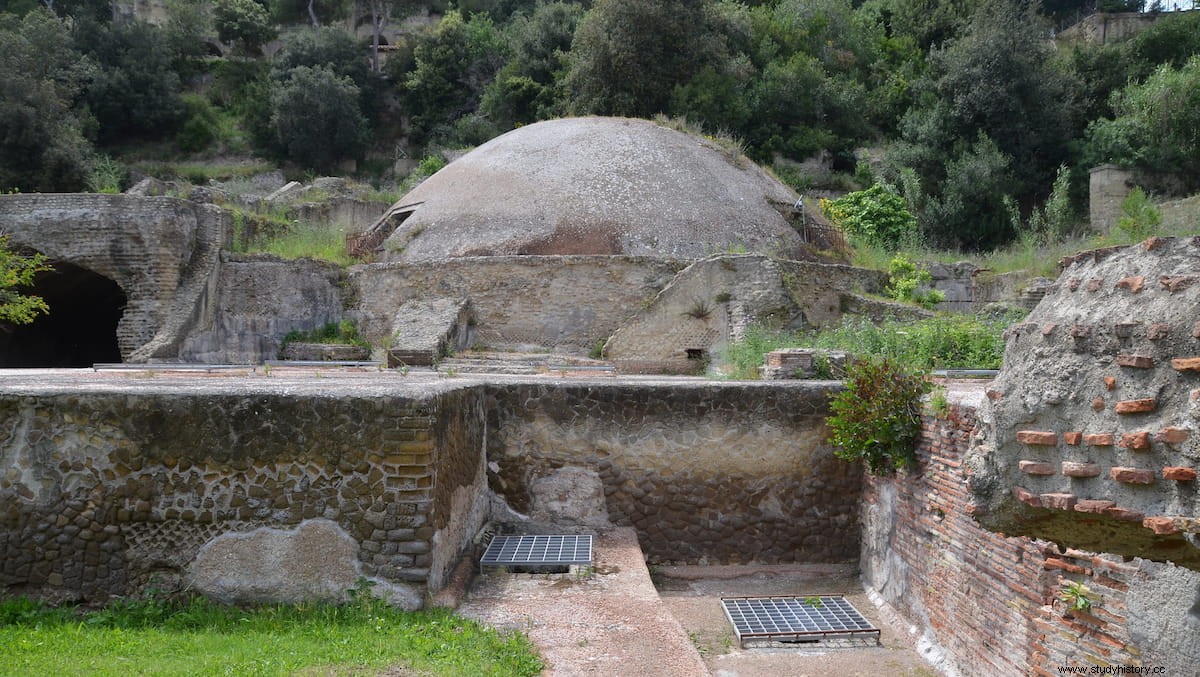 バヤス、現在は水没した古代ローマの都市、古代のラスベガス 