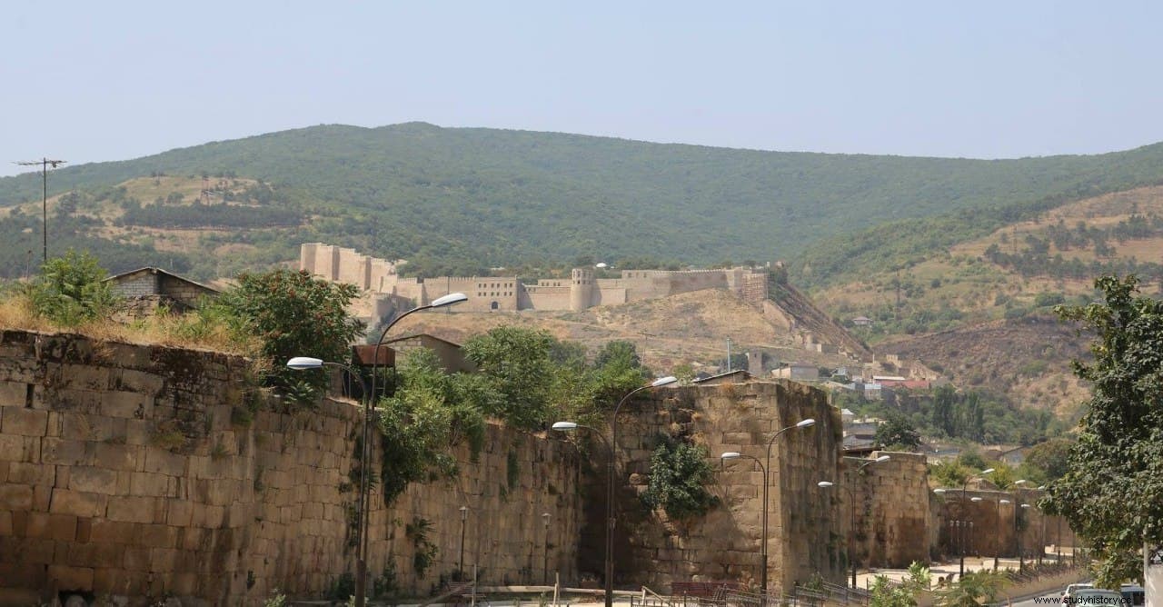 Las Puertas del Caspio, la legendaria barrera de fortificaciones que defendía el paso por el Cáucaso 