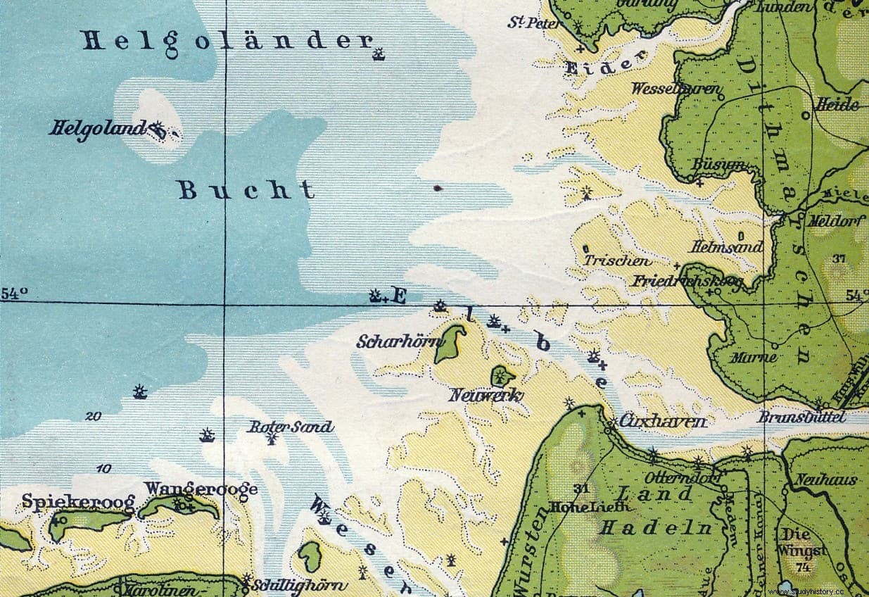 제2차 세계대전 당시 최초로 연합군의 폭탄을 받은 섬, 헬리고란트(Heligoland) 