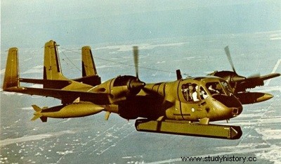 Grumman OV-1A Mohawk. 