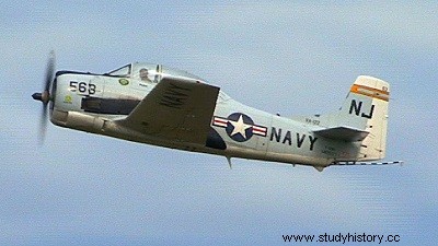 北アメリカの T-28A トロイの木馬 