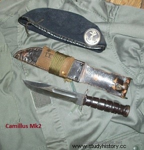 Cuchillos Camillus Mk2 y Ka-bar 