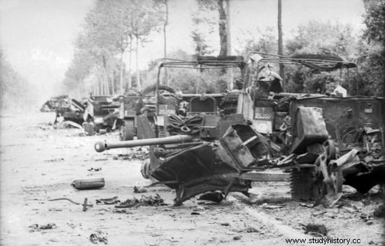 Un gallinero en Sherman y té en un campo minado. La vida real de los petroleros. 