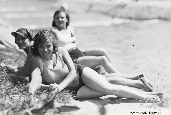 ¿Cómo deshacerse del bronceado? Métodos tradicionales de antes de la guerra. 