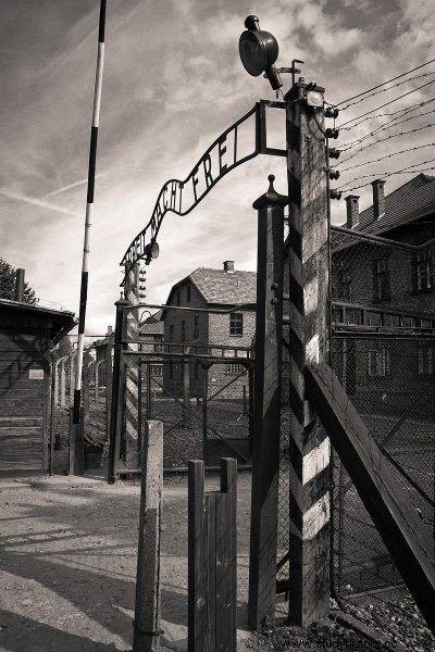 En busca del pan y de una vida mejor. La extraordinaria historia de una mujer que ayudó a crear el Museo Auschwitz-Birkenau 