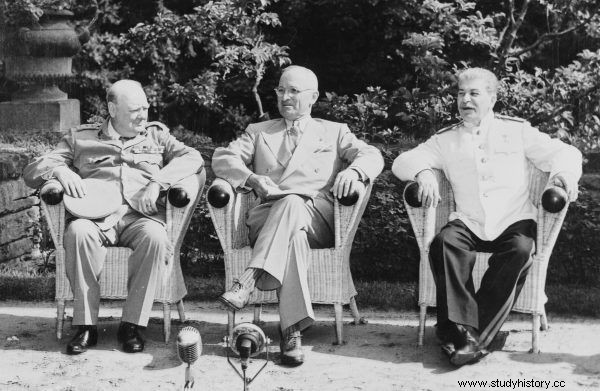 ¿Aliados? Truman, Marshall y Churchill querían arrebatarnos las Tierras Occidentales 