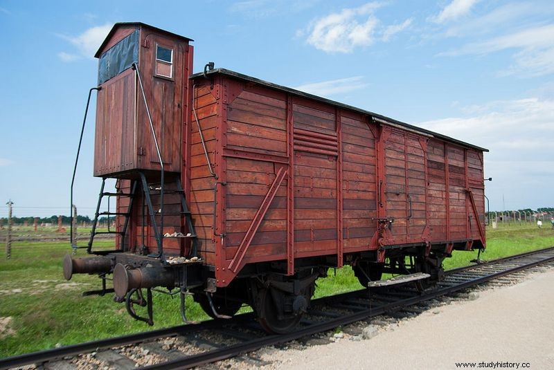 Una corporación al estilo alemán. ¿Cuánto ganaron los alemanes en Auschwitz? 