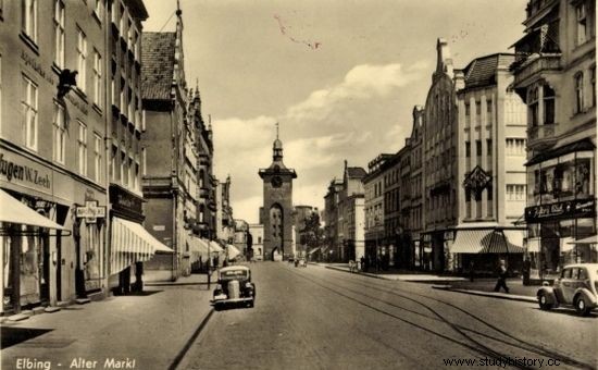 ¿Puede una columna de tanques colarse en secreto por una gran ciudad? 