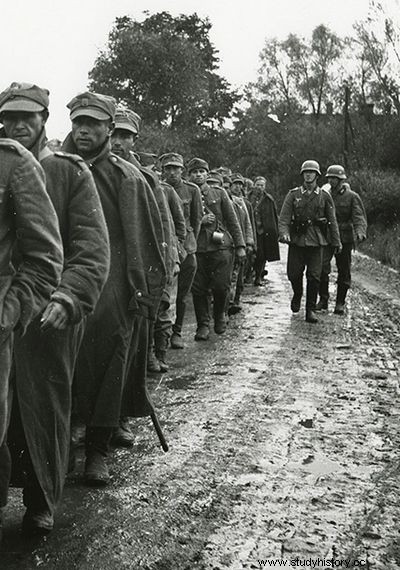 Преступления Германии против польских военнопленных в сентябре 1939 г. 