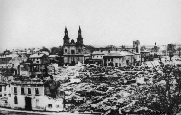 Bombardeo bestial de Wieluń. Ya el primer día de la guerra, los criminales alemanes mostraron su verdadera cara. 