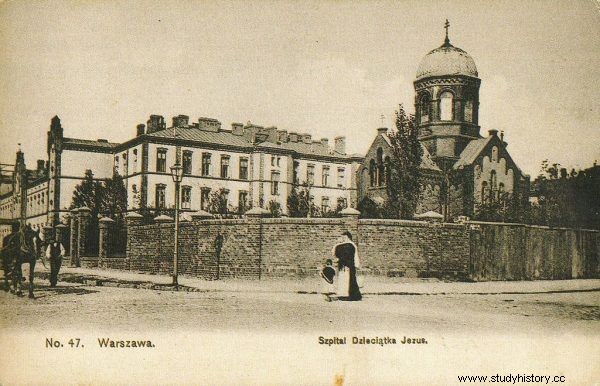 El único capellán del Levantamiento de Varsovia con un arma en la mano. ¿Por qué decidió pelear? 