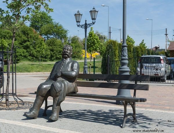 Мы разрушим твое детство. Пришло время проверить, сколько правды в «Потопе» Сенкевича. 