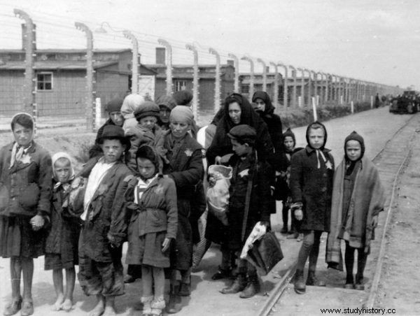 El Holocausto. ¿Cómo comenzó el período más vergonzoso de la historia de la humanidad? 