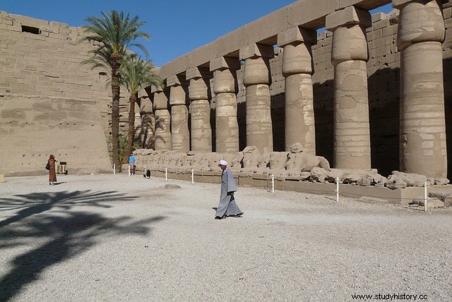 Cinco templos antiguos en Egipto 