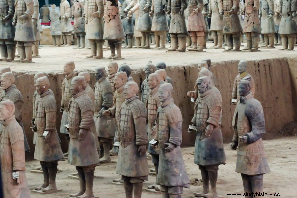 古代の歴史：兵馬俑は西安の必見の名所です 