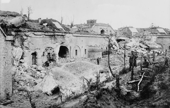 Importantes sitios y monumentos históricos de la guerra mundial que debes visitar 