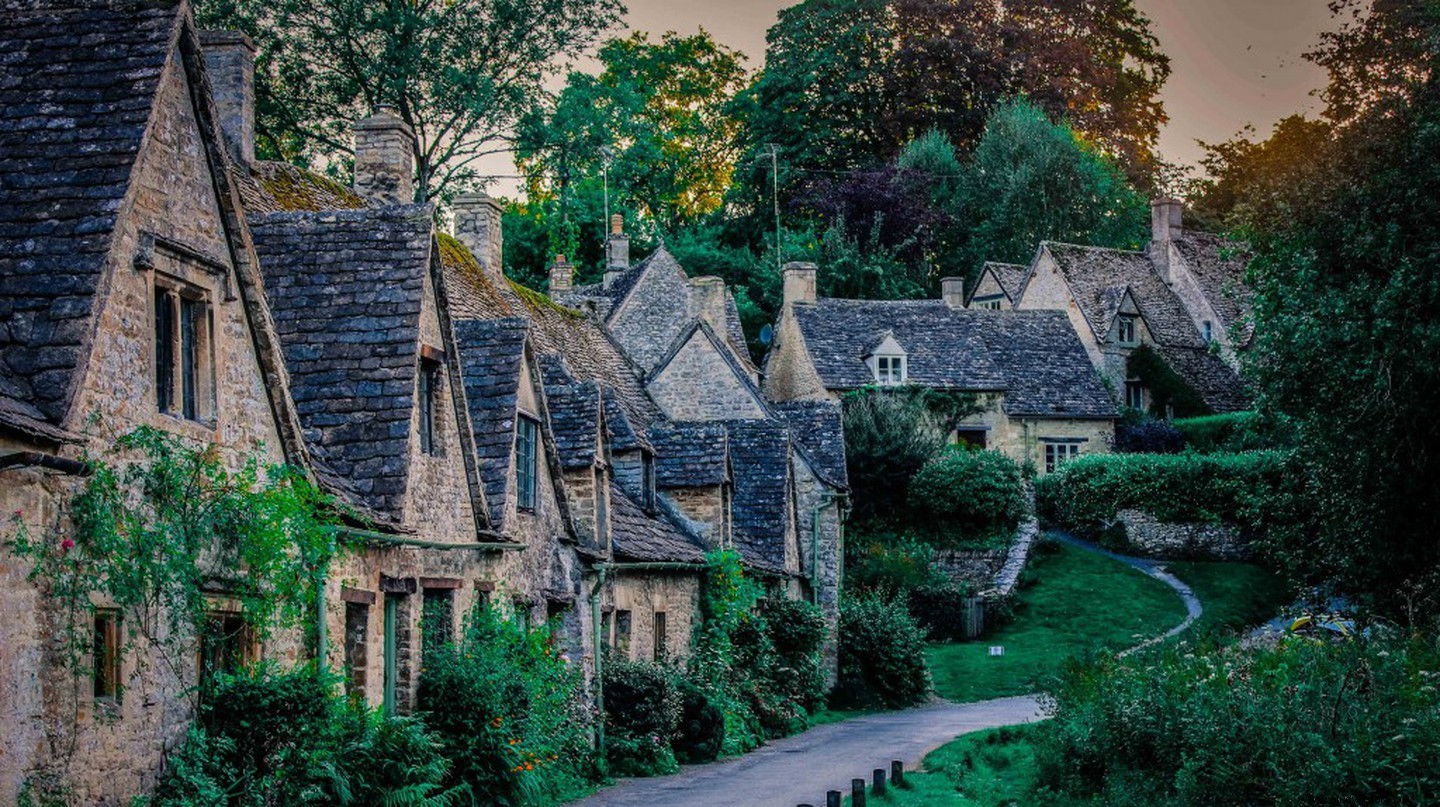 La irónica historia detrás de la belleza de los Cotswolds en Gloucestershire, Inglaterra 