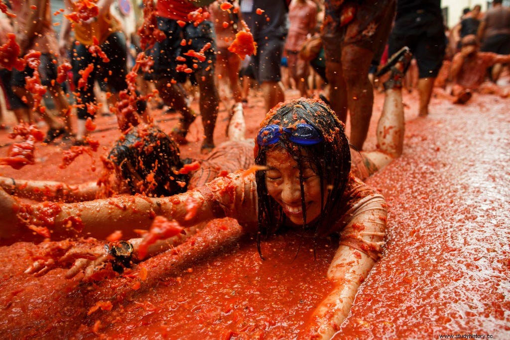 Festivales coloridos en vivo y maravillosos en el mundo. 