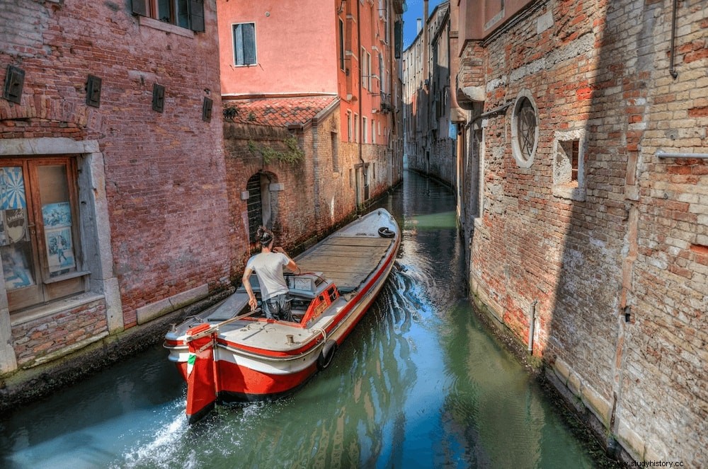 La República de Venecia y su desarrollo hacia una economía poderosa 