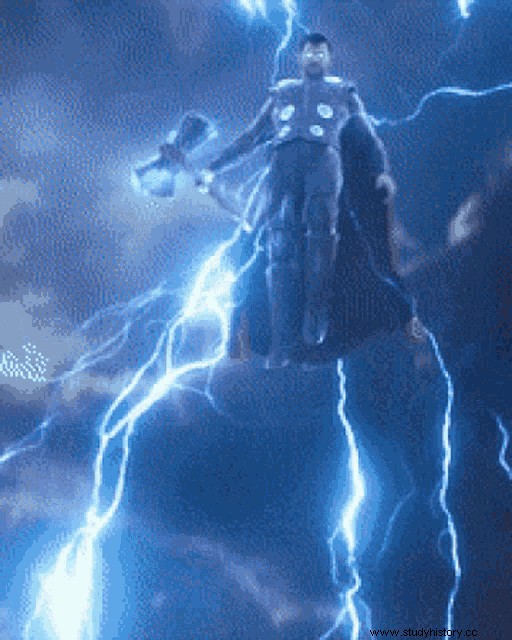 Thor:origen cómico, acción en vivo y amor y trueno 