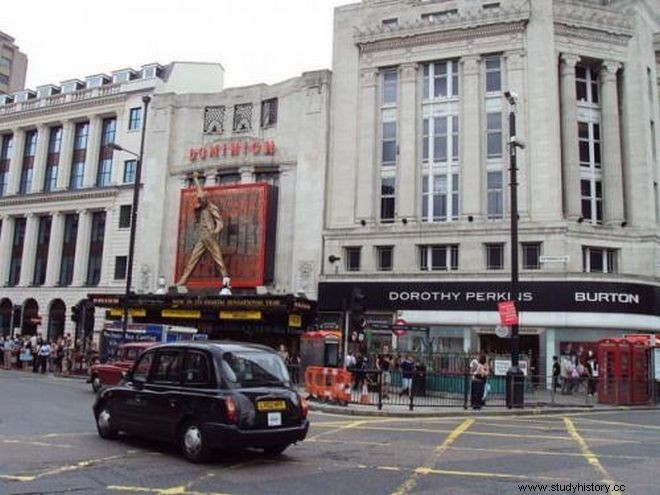 La gran inundación de cerveza en Londres:cómo murieron 8 personas 