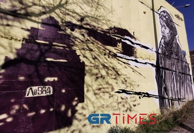 Salónica:Finalizado el conmovedor mural sobre el Holocausto 