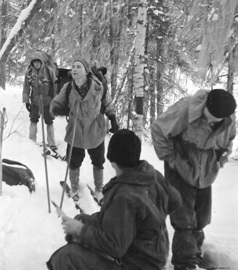 Paso Dyatlov:ecos del vórtice y teorías sobre el misterio sin resolver en la Montaña de la Muerte 