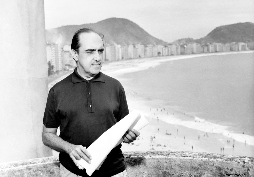 Oskar Niemeyer, un arquitecto visionario. Vivió hasta los 105 años y creó edificios asombrosos. 