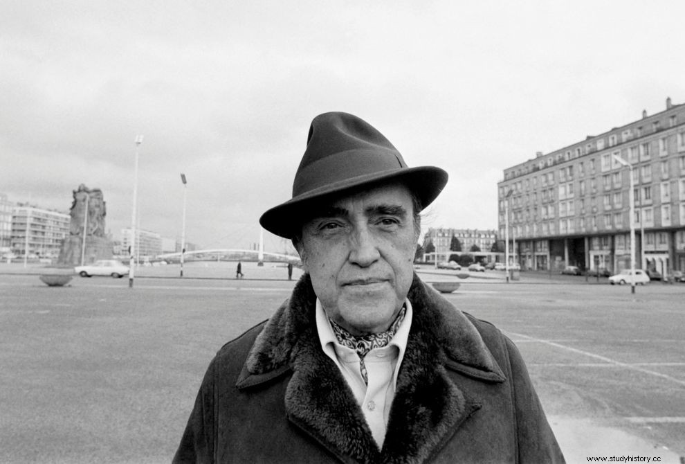 Oskar Niemeyer, un arquitecto visionario. Vivió hasta los 105 años y creó edificios asombrosos. 