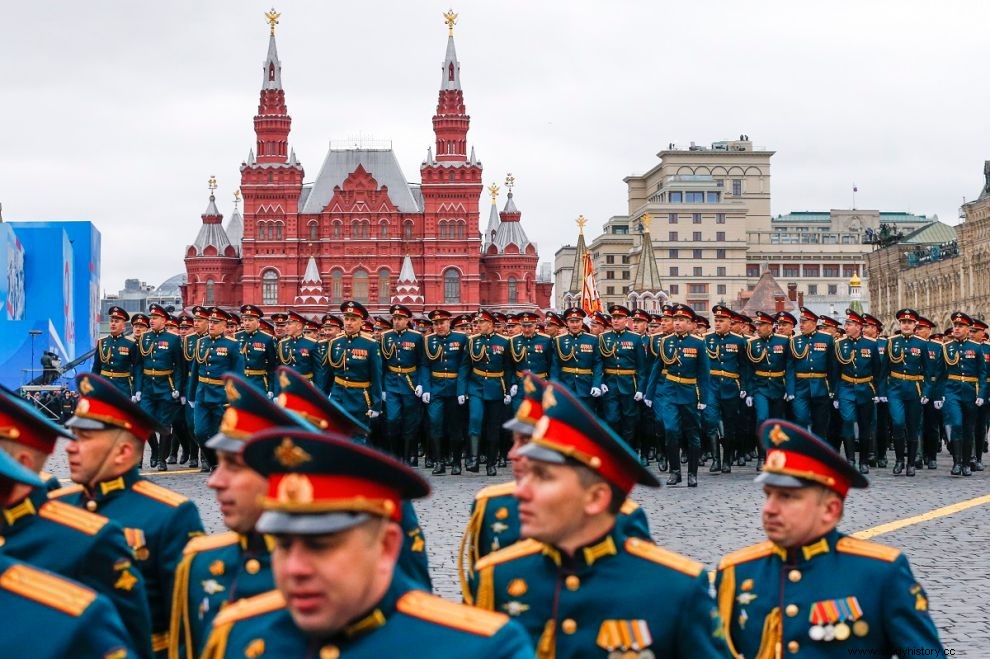 ロシア戦勝記念日の裏話 