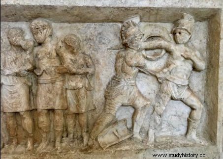 Descubrimiento en Pompeya de la tumba de un rico mecenas que organizaba luchas de gladiadores 