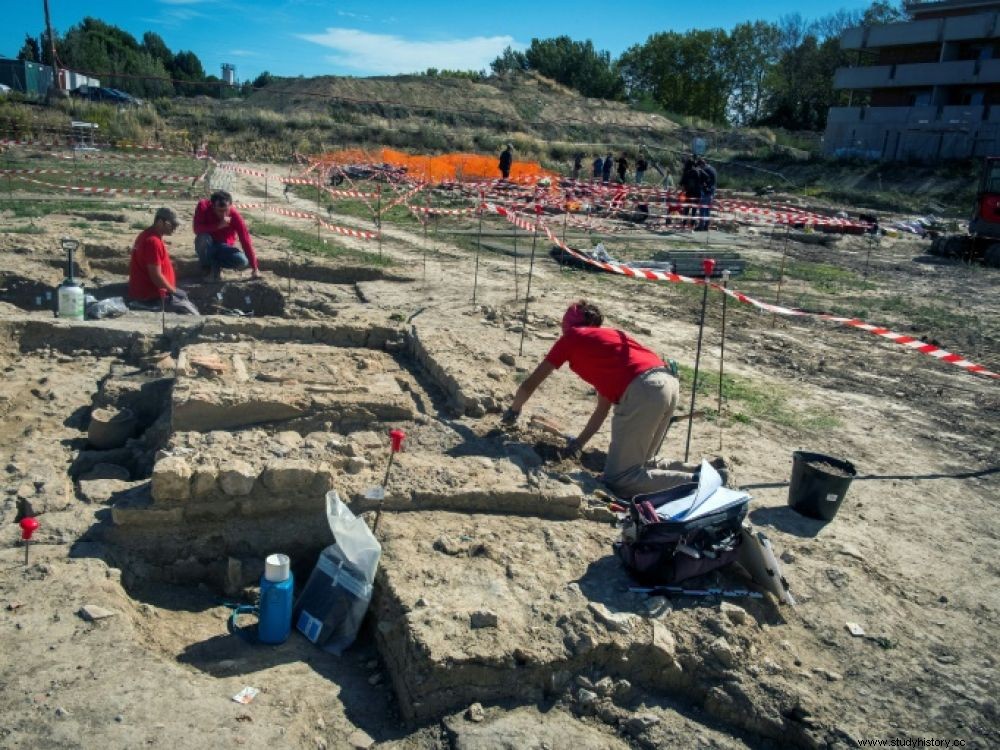 Descubierta en Narbona una necrópolis romana excepcional 