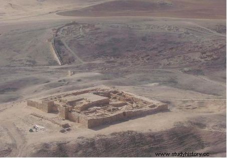 Hallan rastros de cannabis en un santuario de 2.800 años de antigüedad en Israel 