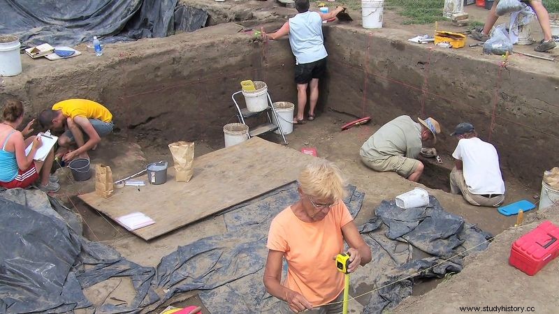 Montículos de Cahokia | sitio arqueológico, Illinois, EE.UU. 