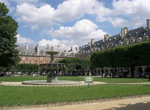 Plaza de los Vosgos (París) 