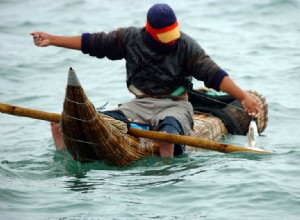 카발리토 데 토토라(caballito de totora), 3,000년 전의 어선, 그리고… 서핑보드? 