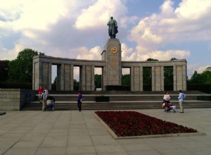 Tiergarten Soviet Mausoleum 