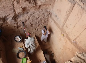 Testigos de la hoguera de la Edad de Piedra más antigua de Europa, en una cueva española 