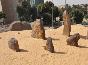 스톤헨지보다 1000년 더 오래된 이집트 나브타 플라야(Nabta Playa)의 크로믈렉 