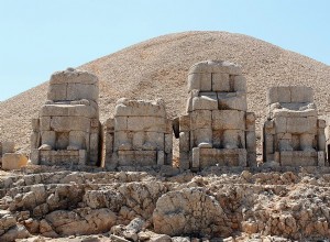 The spectacular tomb of Antiochus I Theos on the summit of Mount Nemrut 