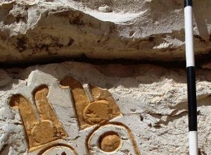 They discover the palace and the foundation stones of the temple of Ramses II in Abydos 